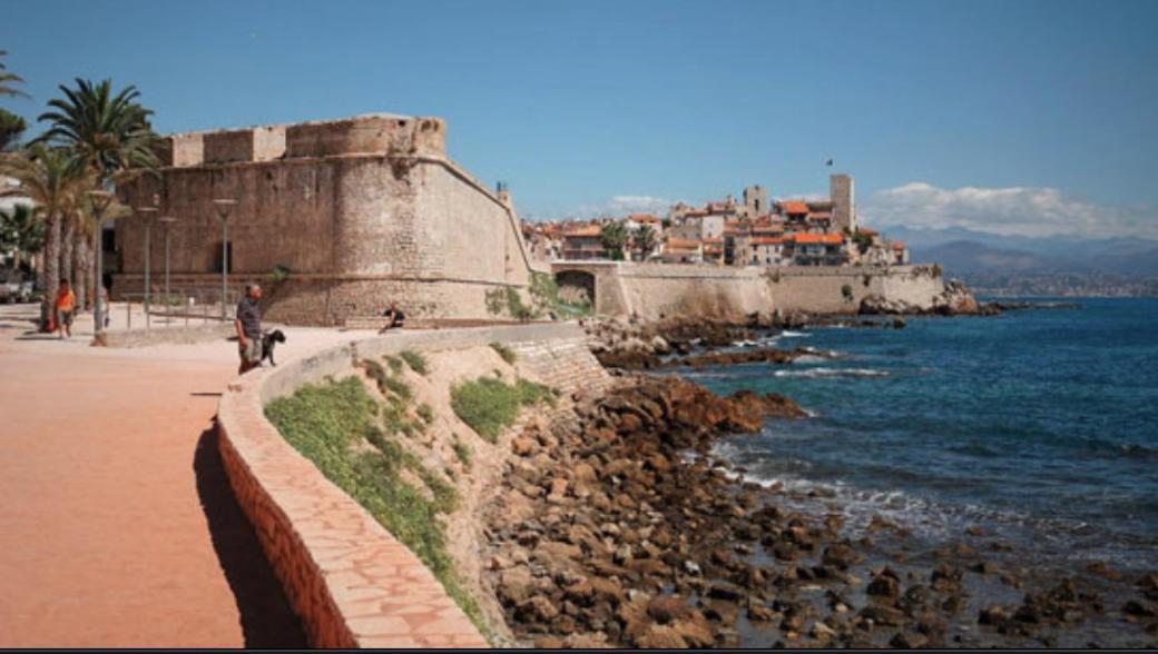 Vue Mer Et Remparts. Entre Vieille Ville Et Plages Antibes Ngoại thất bức ảnh